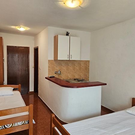 Apartmani Jovanovic Bar Buitenkant foto