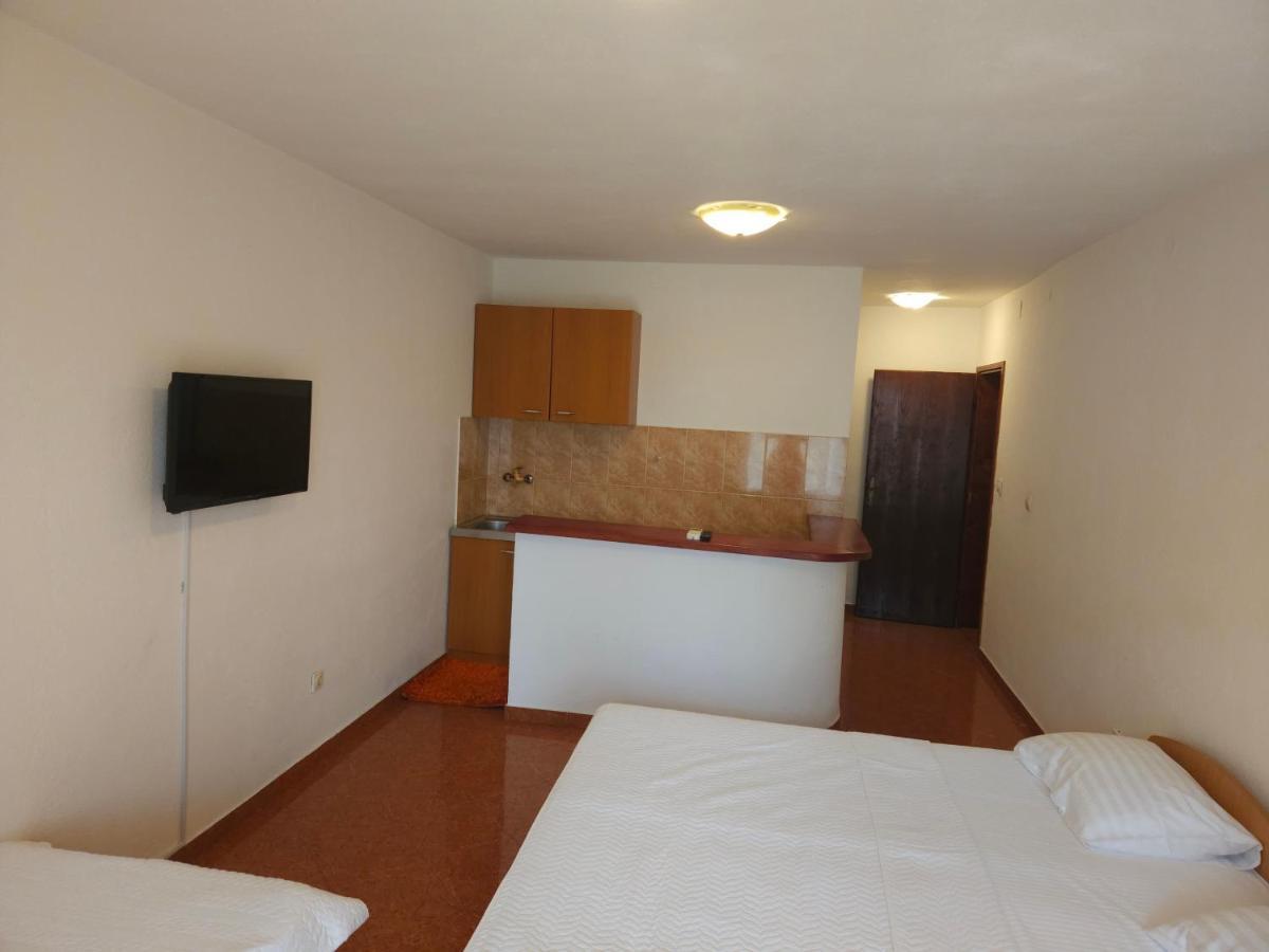 Apartmani Jovanovic Bar Buitenkant foto